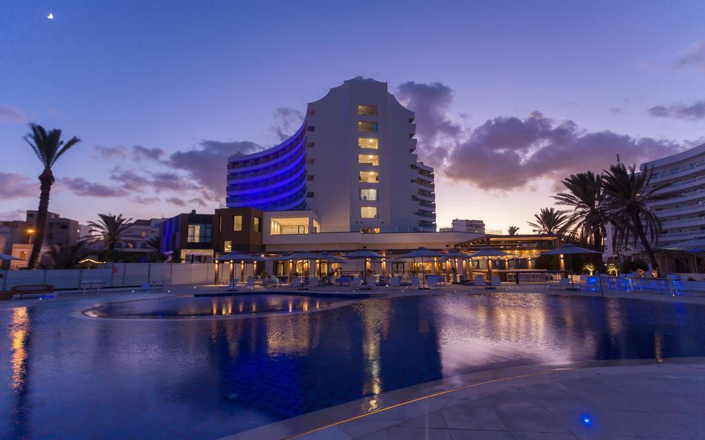 Hotel Pearl Marriott &